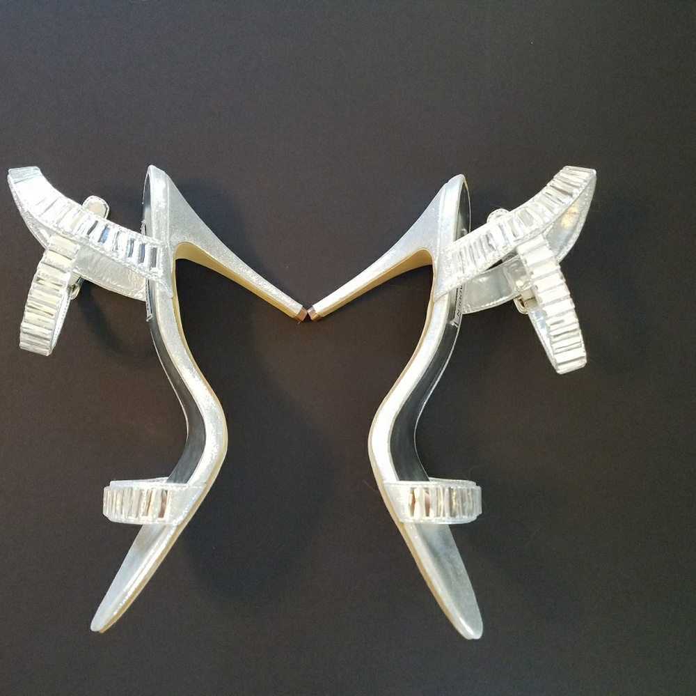 Steve Madden high silver heel sandal/eve/wedding - Picture 4 of 7